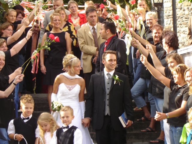 1126609062.jpg 1126609062.jpg