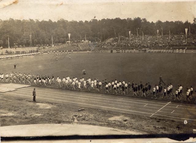 009___1925_07_24_28_intern_arbeiterolympiade_ffm.jpg