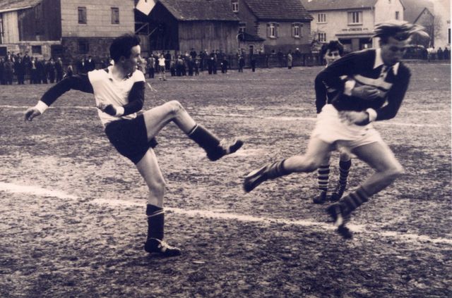 047____1958_werner_bergen_sportplatz.jpg 047____1958_werner_bergen_sportplatz.jpg