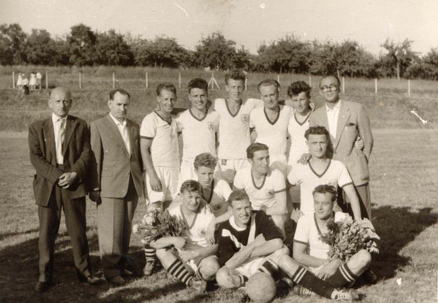 054____1959_meistermannschaft_aufsteiger_a_klasse.jpg