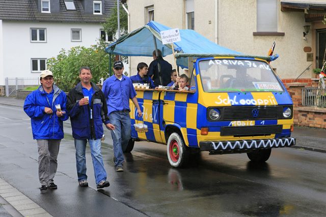 festzug_190.jpg festzug_190.jpg