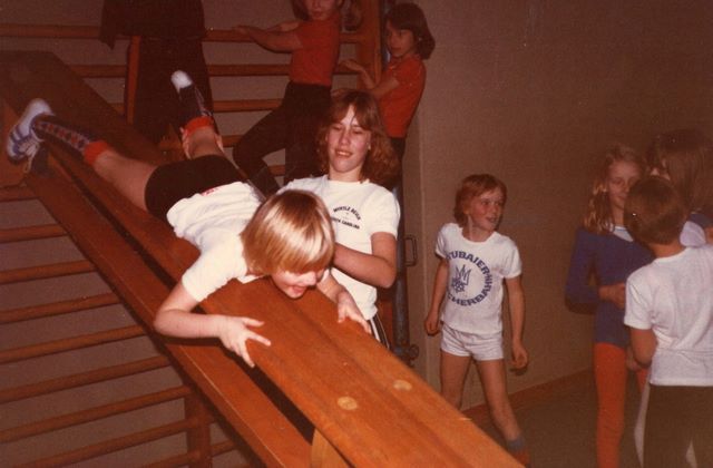 092____1980_kiturnen_turnhalle_gsl.jpg 092____1980_kiturnen_turnhalle_gsl.jpg