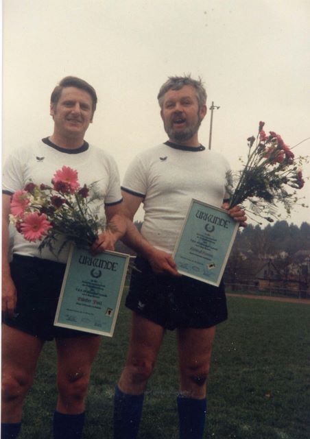 095____1986_1_alteherren_ehrung_beil_kraus.jpg 095____1986_1_alteherren_ehrung_beil_kraus.jpg