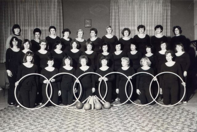 096____1982_1_gymnastik_damen.jpg