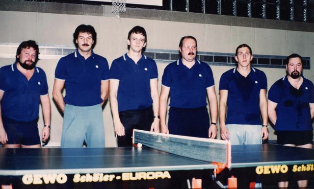 097____1982_tt_gruppenligamannschaft.jpg 097____1982_tt_gruppenligamannschaft.jpg