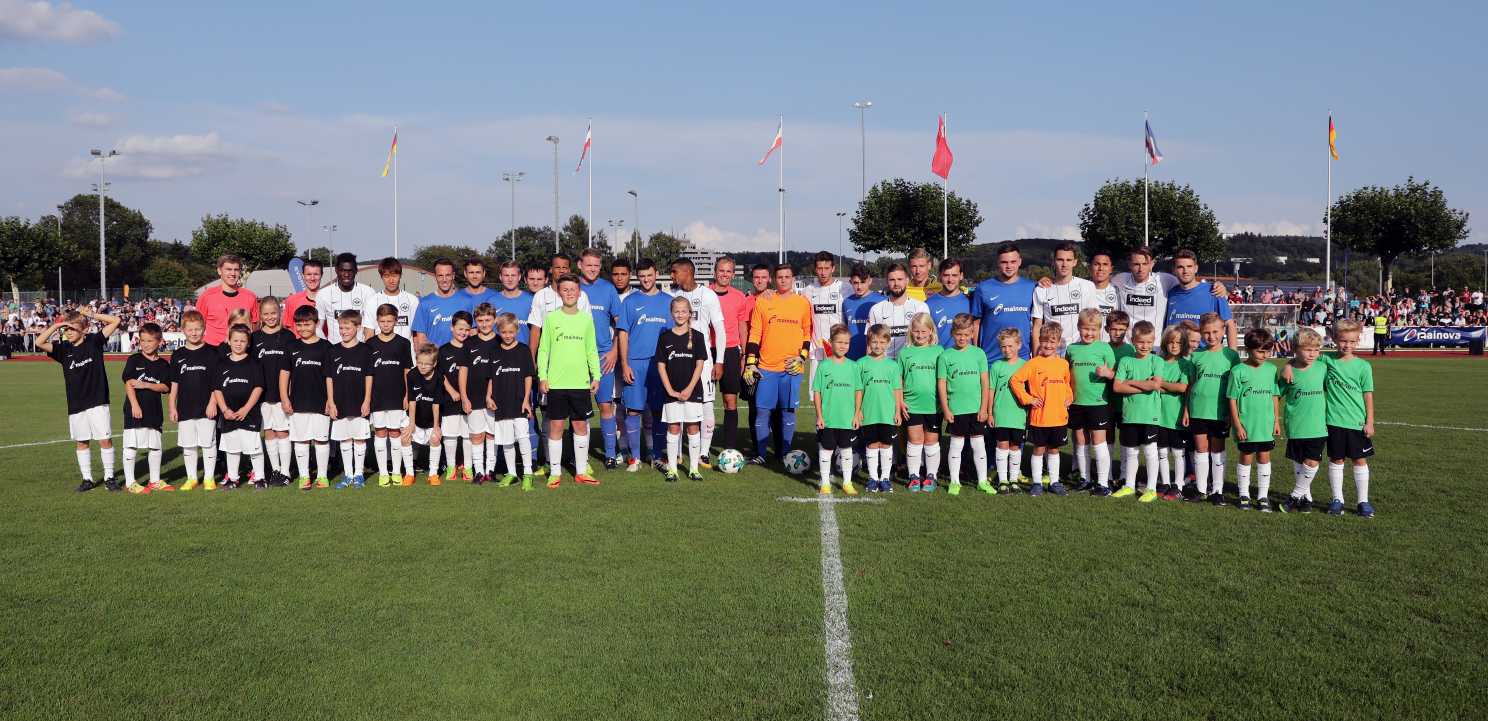 Eintracht_Marburg_010917_020.JPG Eintracht_Marburg_010917_020.JPG