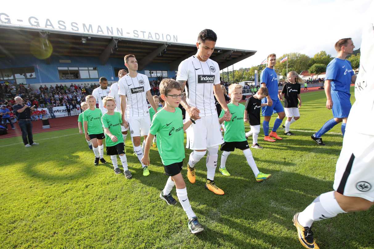 Eintracht_Marburg_010917_108.JPG Eintracht_Marburg_010917_108.JPG