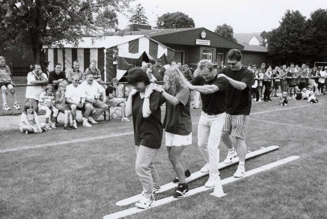 149____1999_4_ortssporttag_skilauf.jpg 149____1999_4_ortssporttag_skilauf.jpg