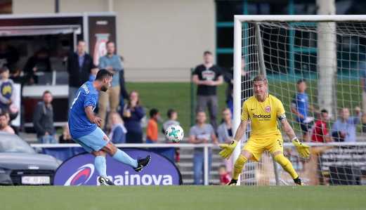 Eintracht_Marburg_010917_185.JPG Eintracht_Marburg_010917_185.JPG