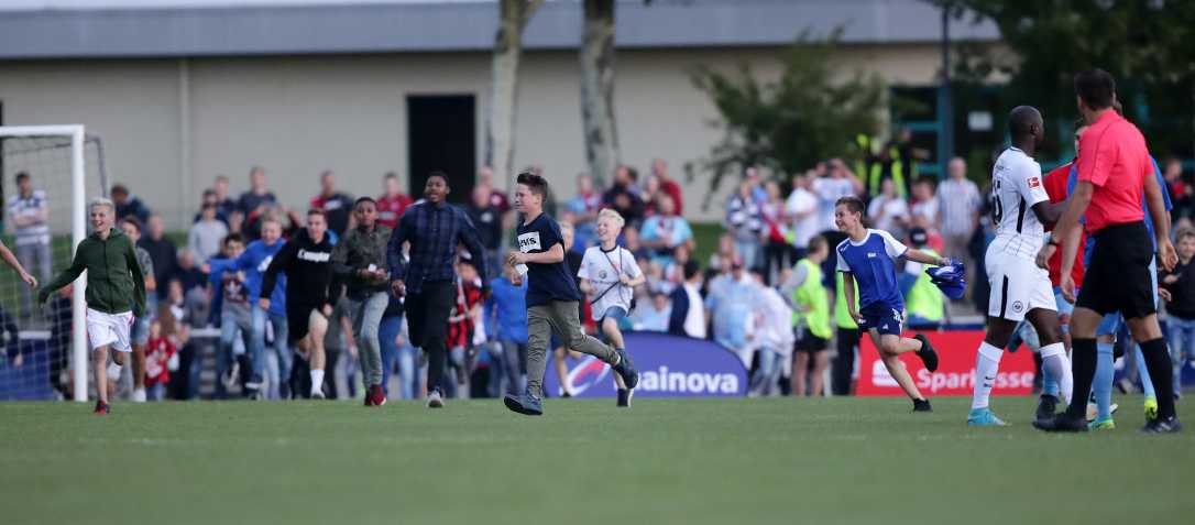 Eintracht_Marburg_010917_194.JPG Eintracht_Marburg_010917_194.JPG