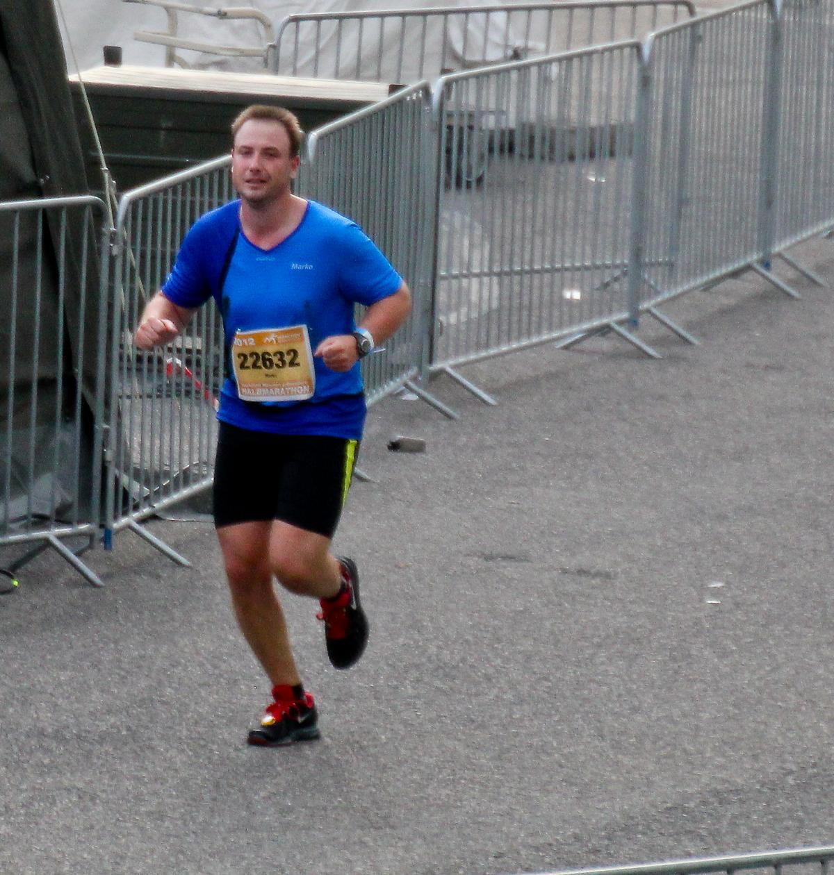 K1600_münchen- 2012 016b.JPG K1600_münchen- 2012 016b.JPG